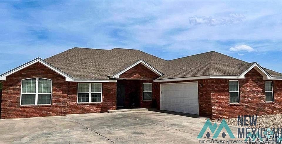1st image of 2237 Boxwood Cir