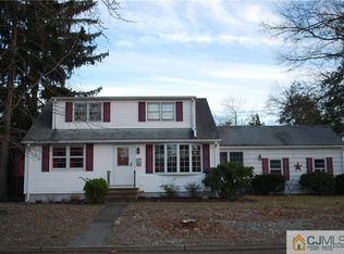 33 Herman Dr, Spotswood, NJ