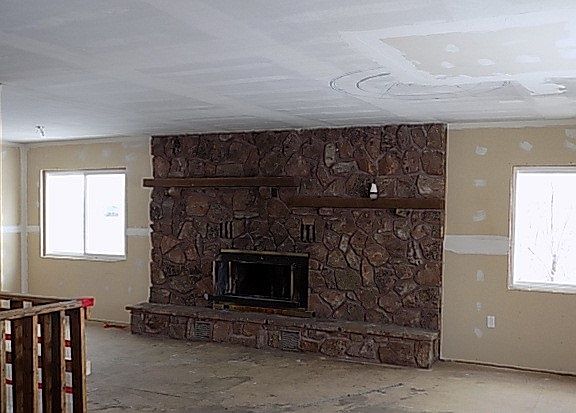 3rd image of 4727 McHugh Ln