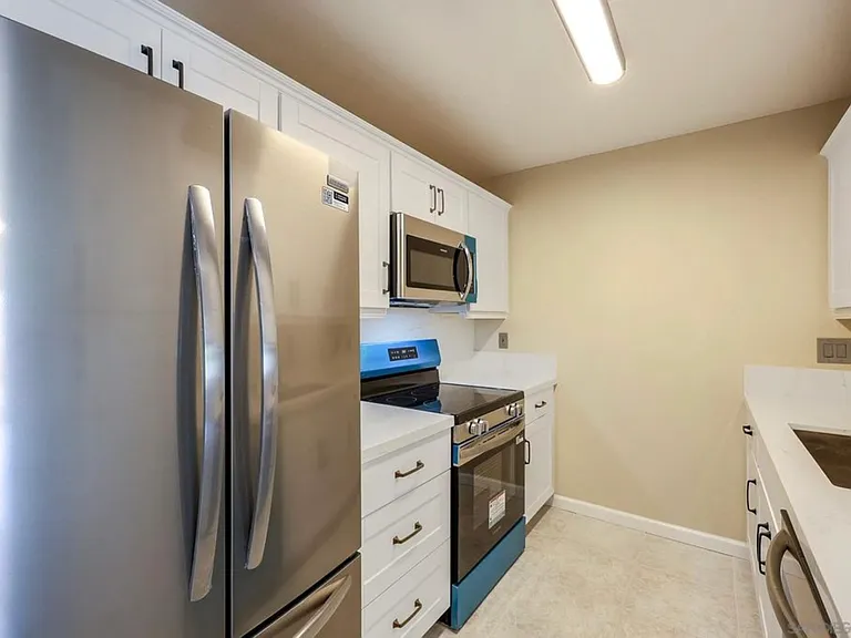 8338 Regents Rd #1S — Photo 16