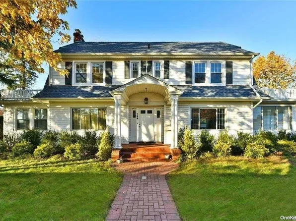 136 Argyle Road, West Hempstead, NY 11552