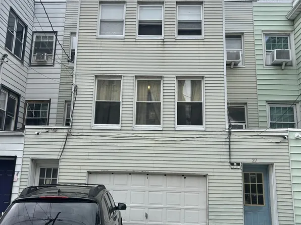 27 Loudoun Street, Yonkers, NY 10705