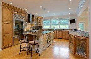 A Chefs Island Kitchen