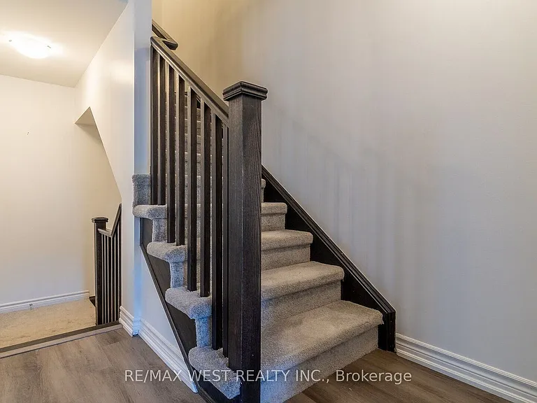 899 Cactus Point — Photo 13