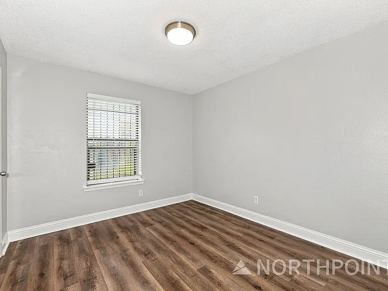 2616 Alamain Dr — Photo 12