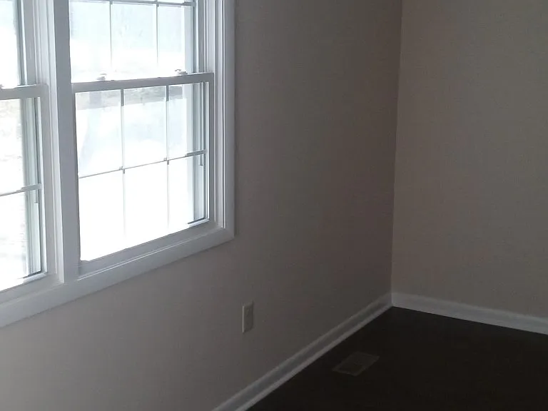 617 McLamb Dr — Photo 12