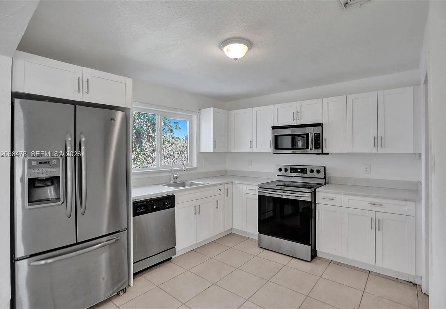 South Hollywood Amd Plat — Photo 4