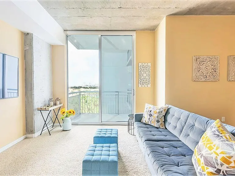 300 S Australian Ave #601 — Photo 3