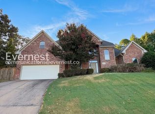 3 Chenay Dr, Little Rock, AR 72223