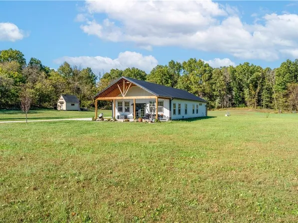 501 NW 101st Rd, Warrensburg, MO 64093