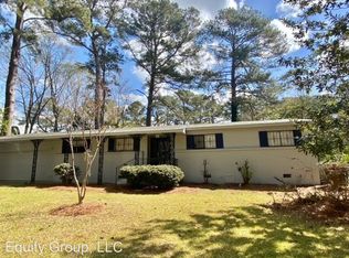 2690 Pinedale St, Jackson, MS 39204