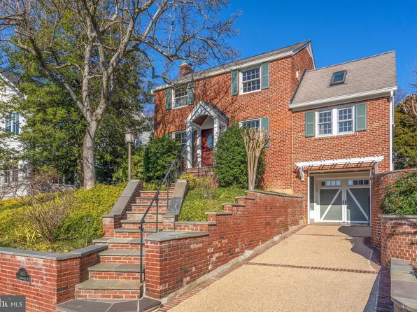 1615 N Kenilworth St, Arlington, VA 22205