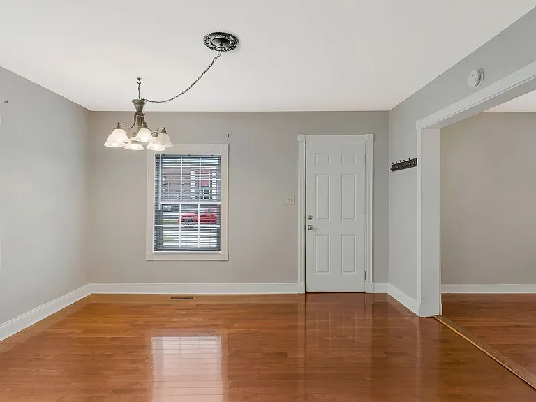 5206 Georgia Ave — Photo 6