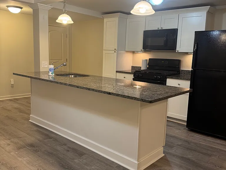 28 Reed St #1 — Photo 7
