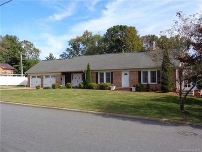 15 6th St, Marion, NC, 28752