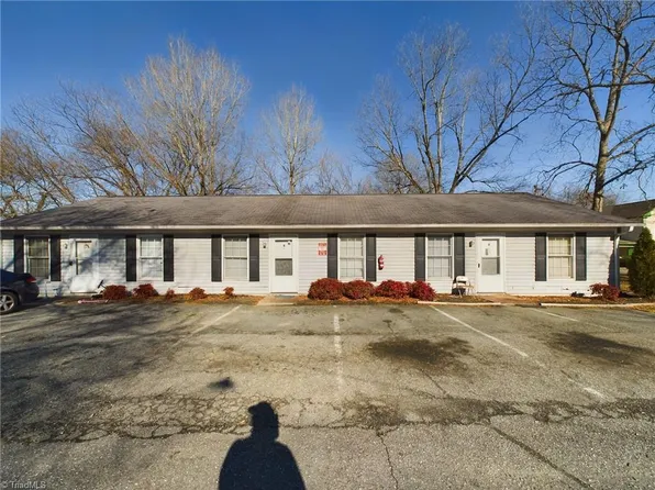 428 N Logan St, Burlington, NC 27217