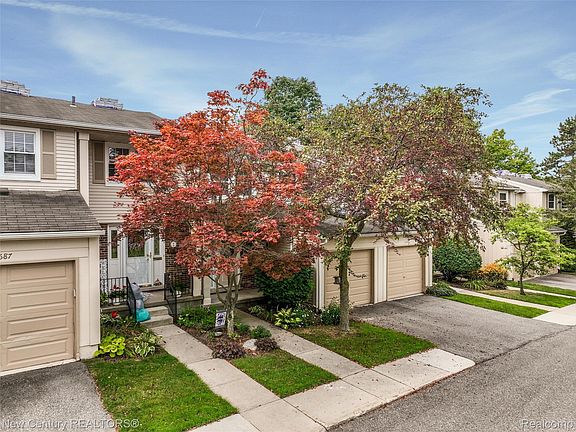 3rd image of 1689 Brentwood Dr
