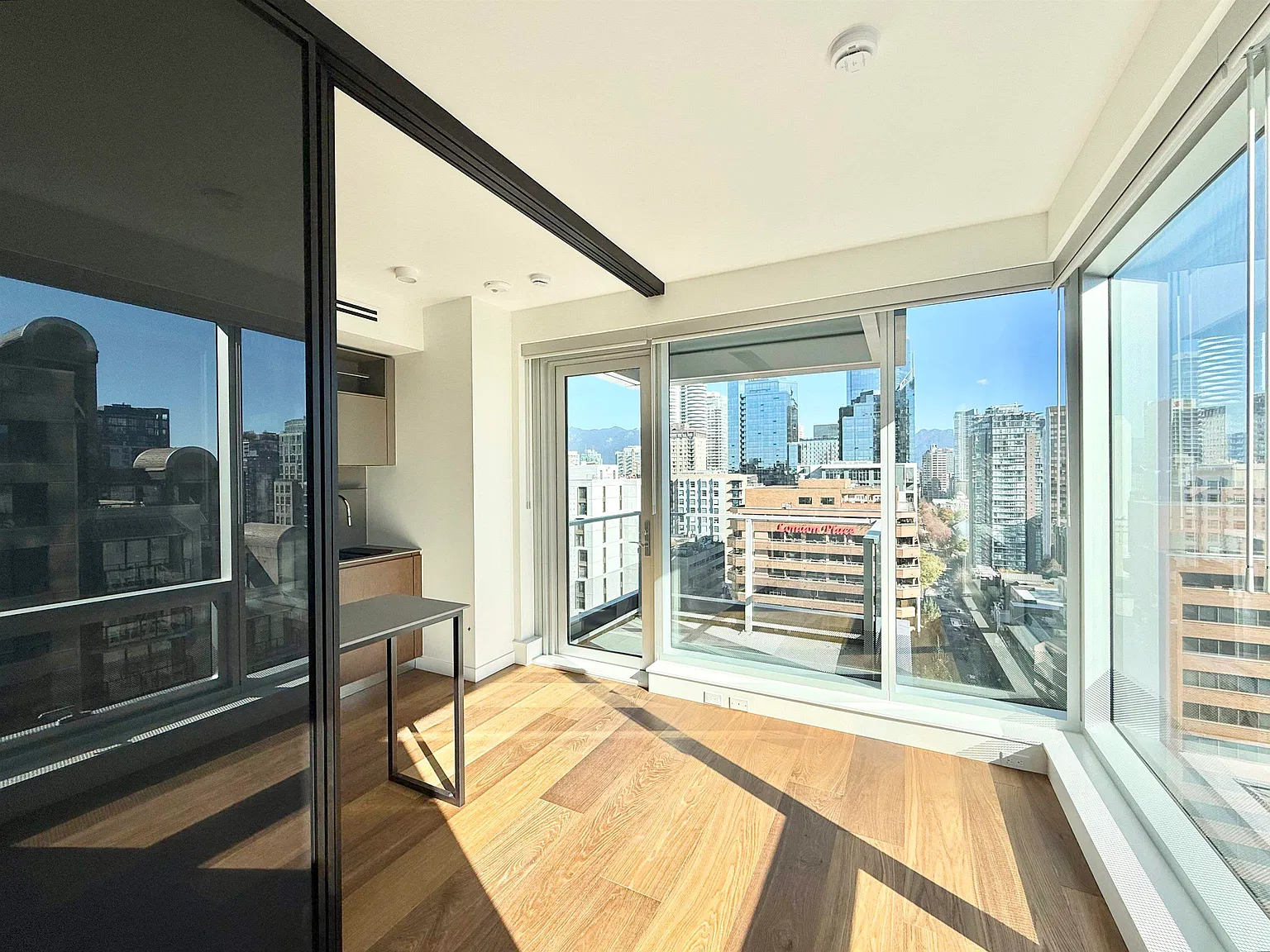 1 bed, 490 sqft, $2,750 — Photo 1