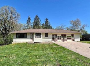 2820 N Service Dr, Red Wing, MN 55066