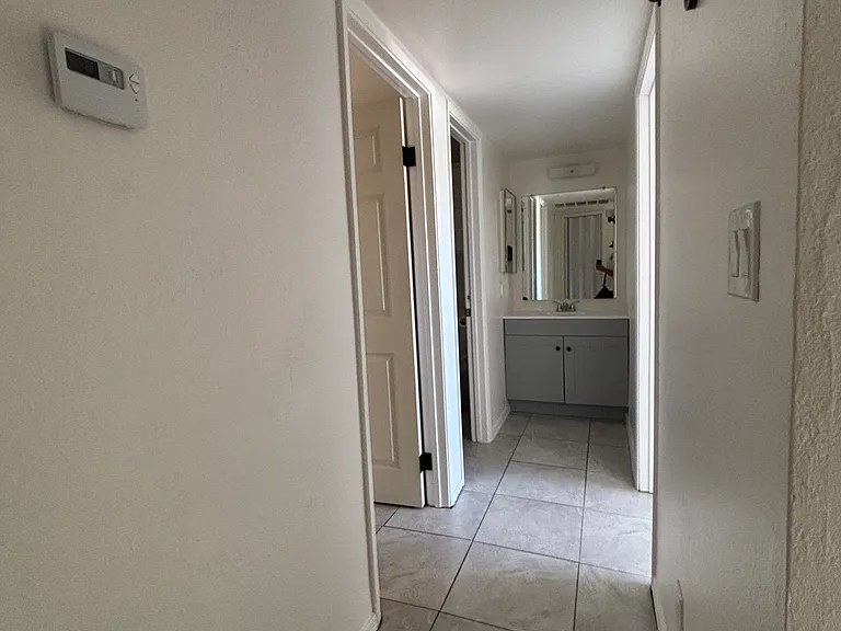 1567 Sierra Vista Dr #9 — Photo 7