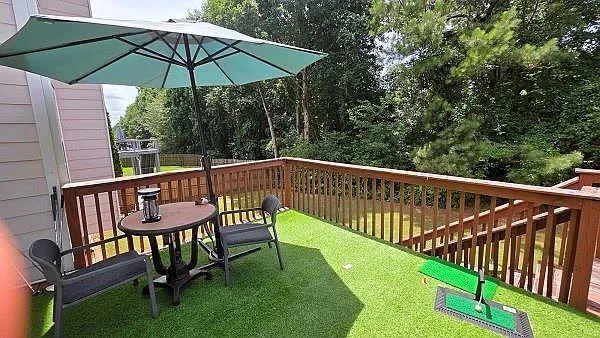 4060 Suwanee Bend Dr — Photo 25