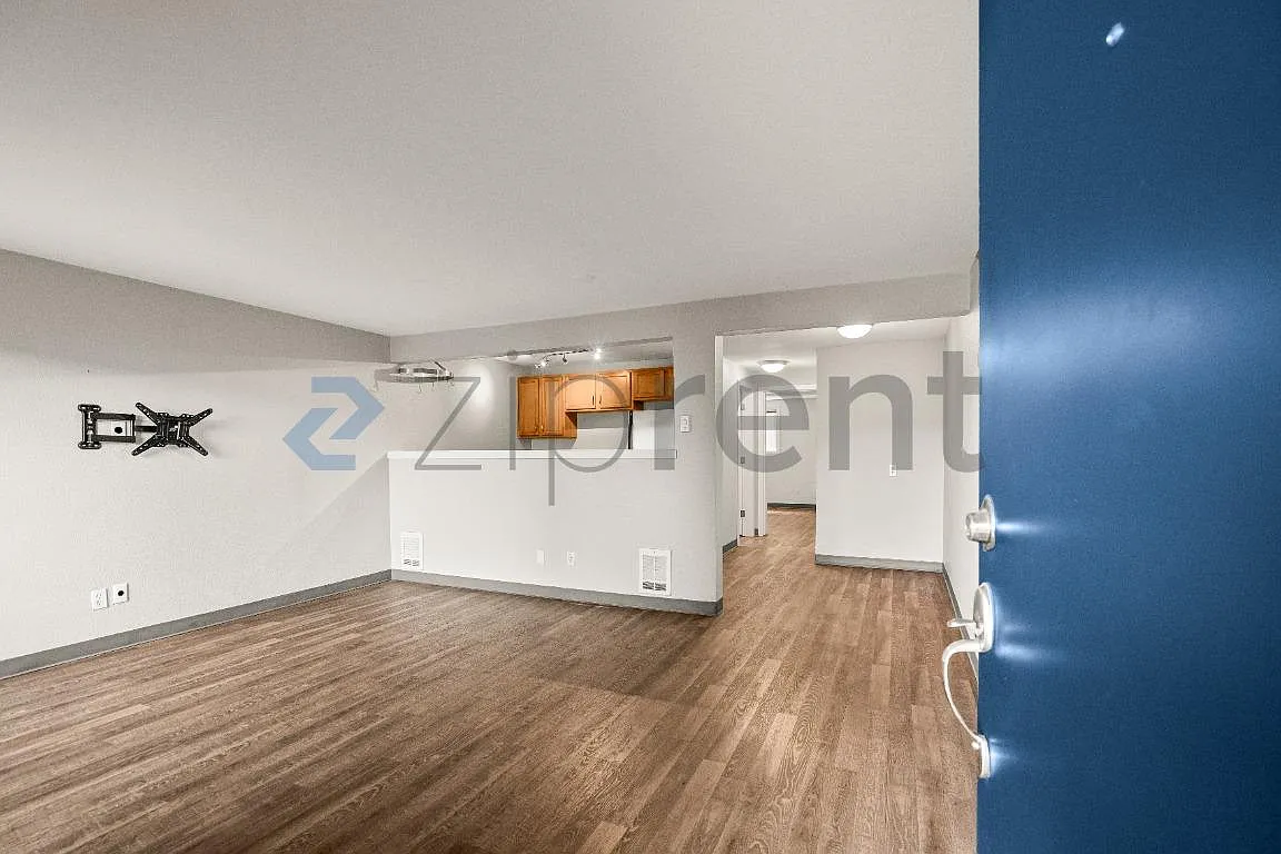1 bed, 622 sqft, $1,850 — Photo 2