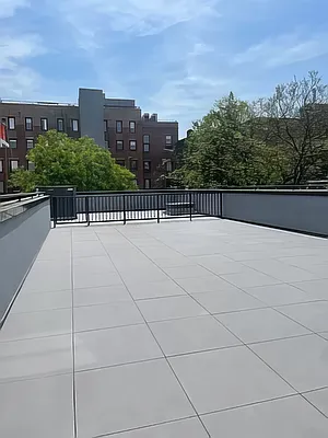 Rented by MNS | media 20