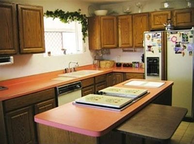 2nd image of 24320 Mariposa Ave
