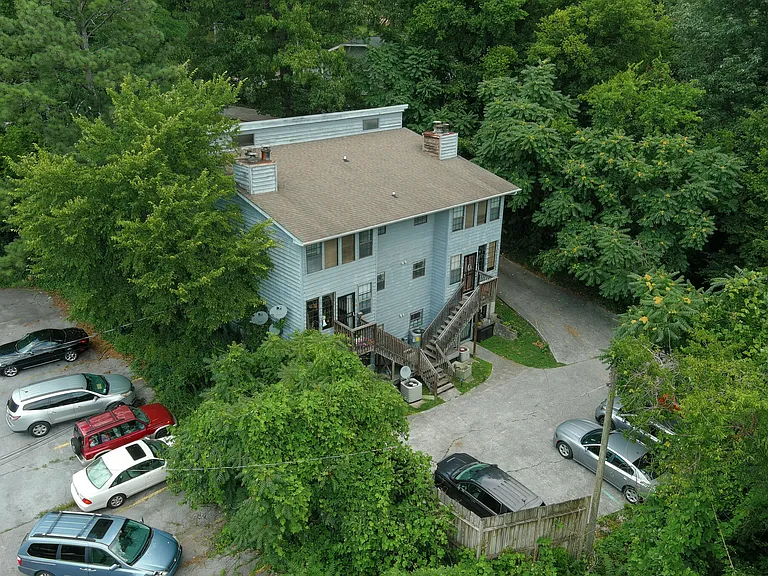 34 Woodlawn Drive - 4 — Photo 14