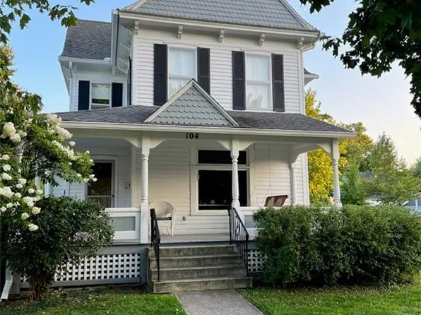 104 E Superior St, Wauseon, OH 43567