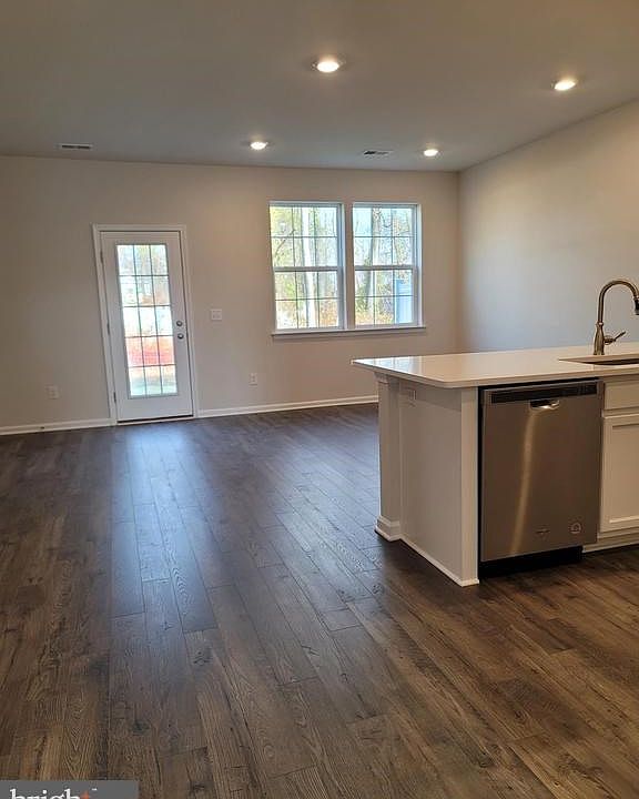 16 Peregrine Way Burlington, NJ Zillow Apartments for Rent in