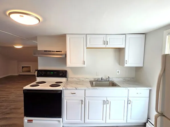 22 Johnson Street, 22 Johnson St #3F, Pawtucket, RI 02860