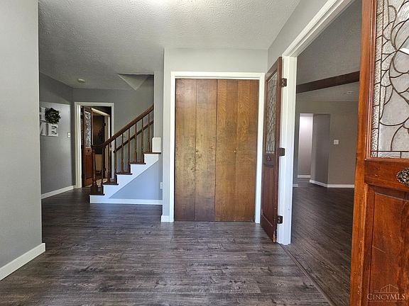 4th image of 3388 Bauerwoods Dr