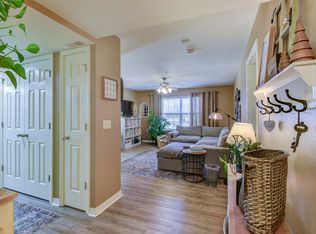 159 Vixen Cir APT C, Branson, MO 65616