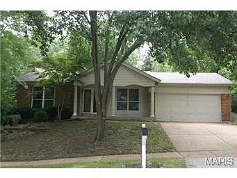 7256 Emerald Forest Dr photo 1