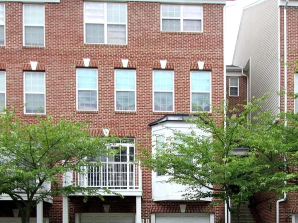 2817 Forest Run Dr #B, District Heights, MD 20747