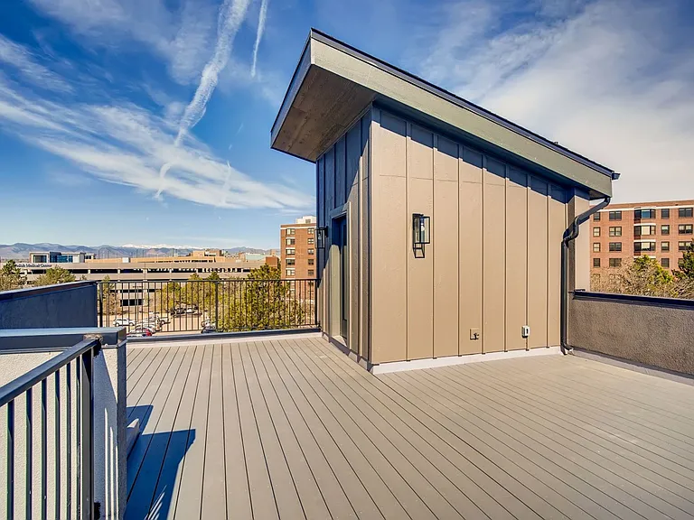 3450 S Corona St — Photo 16