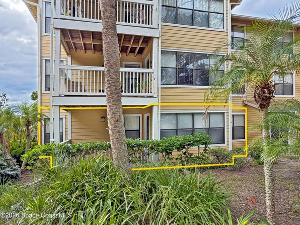 225 S Tropical Trl APT 302, Merritt Island, FL 32952