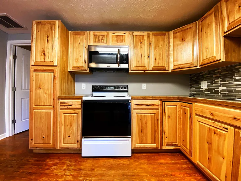 10 Whitney Ln #3 — Photo 6