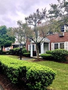 4 Emerson Gardens Rd #4, Lexington, MA, 02420