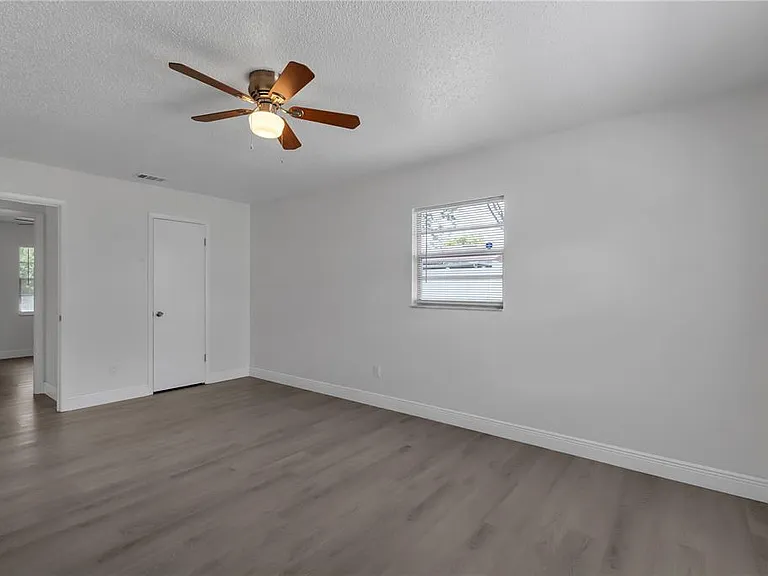 2930 Slippery Rock Ave — Photo 11
