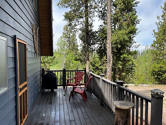Front deck 1
