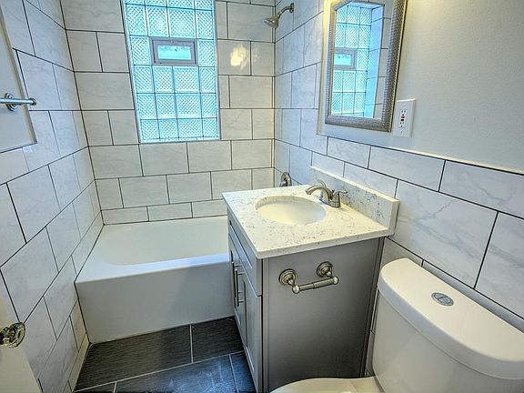 5th image of 7357 Lindell Blvd