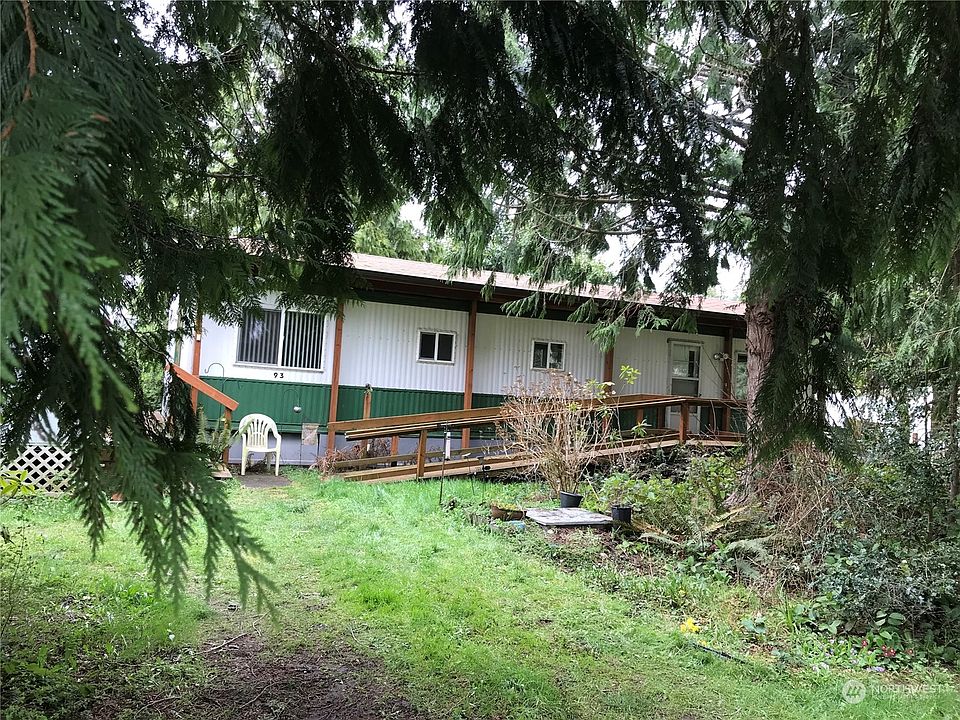 Mobile Home Front View>