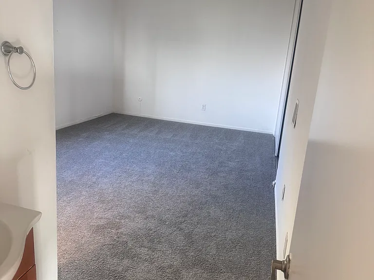 922 Centinela Ave #7 — Photo 7