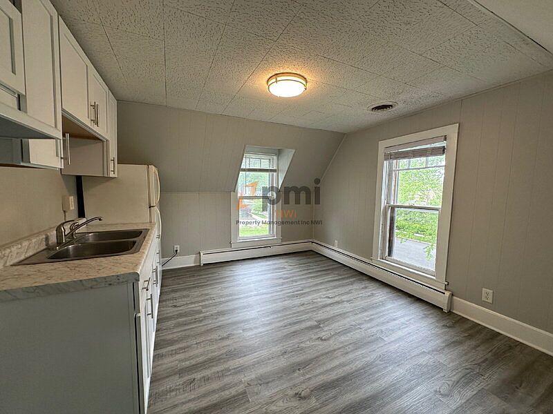 1st image of 302 Lafayette St Unit 2