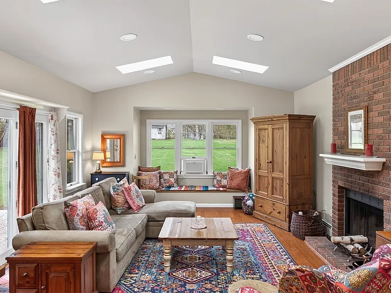 3862 State Street Rd — Photo 14