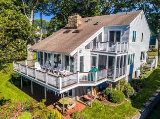 212 Wood Hill Rd, Narragansett, RI 02882