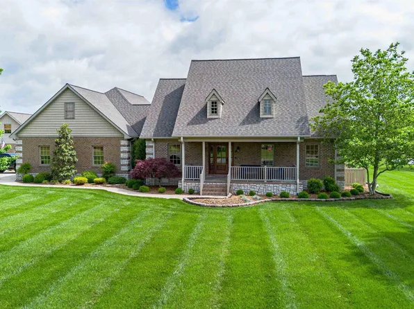 210 McKenna Dr, Kevil, KY 42053
