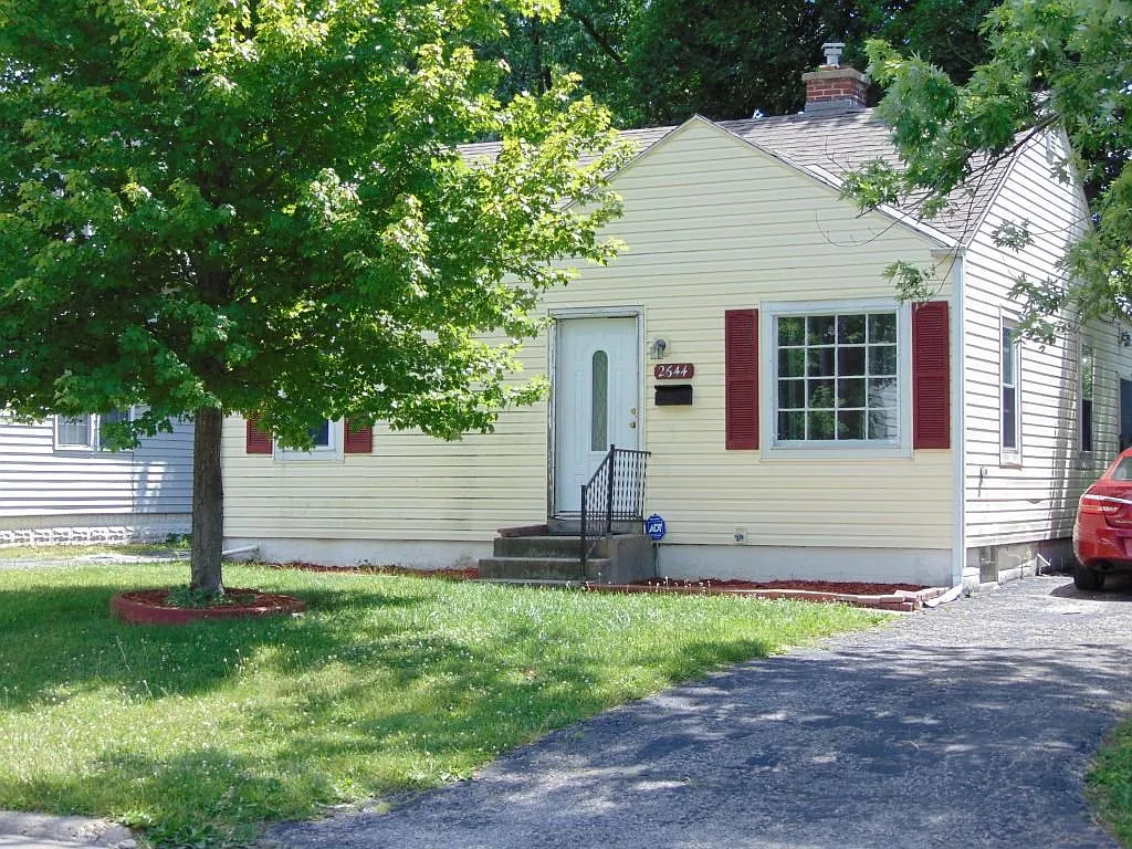 Property photo 2